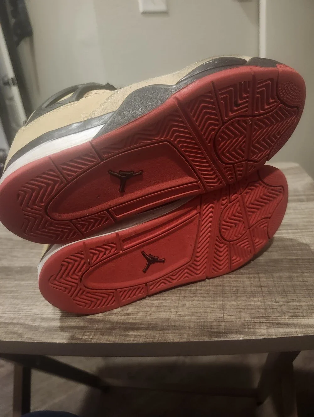 Air Jordan 4 Pizza Little Kids Size 1Y Youth (GS) IH2093-200
